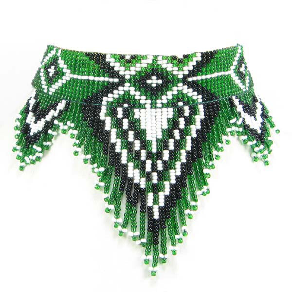 Green Black White Heart Beaded Bib Necklace Choker WCS