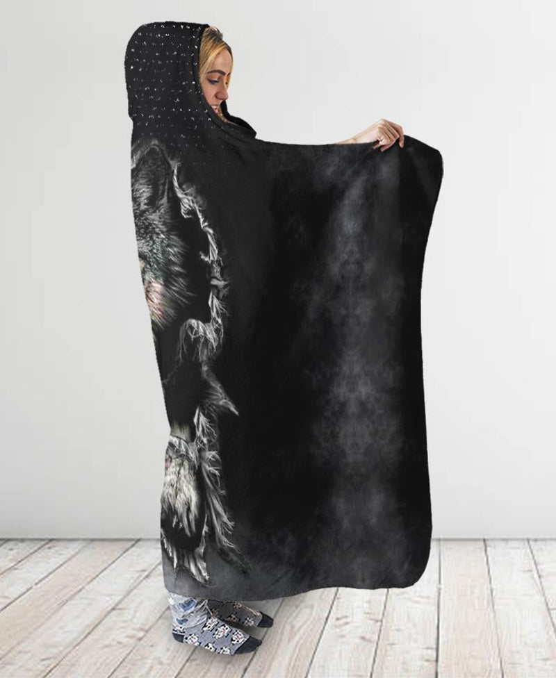Black Wolf Hooded Blanket WCS