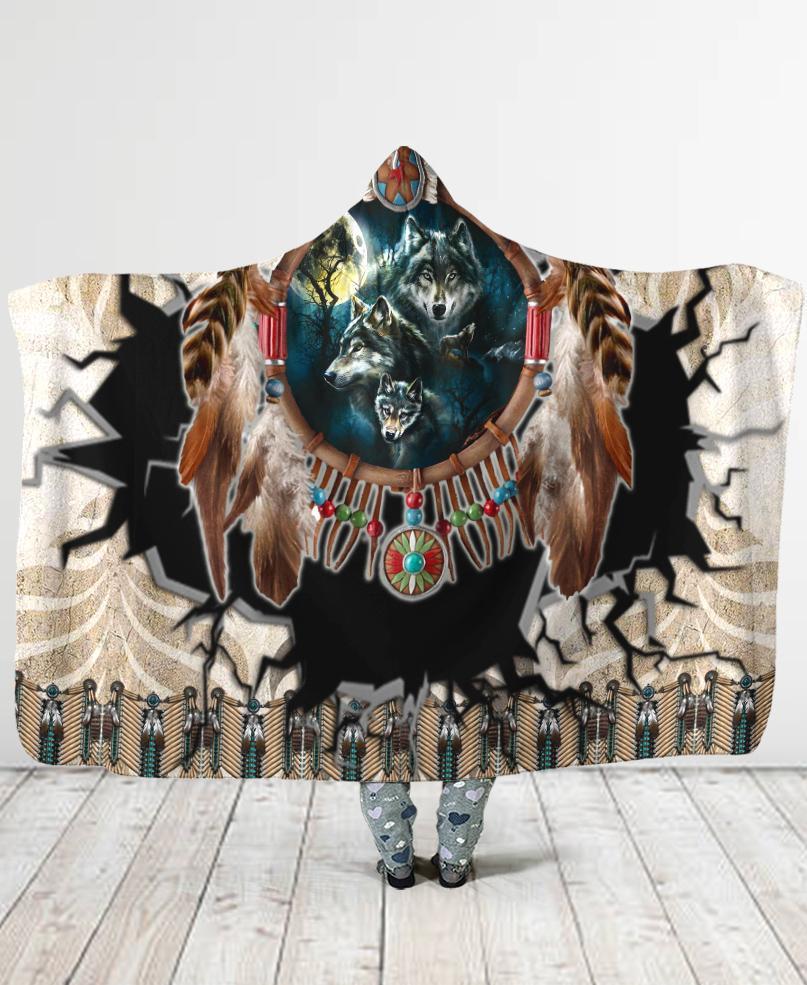 Wolf Hooded Blanket WCS